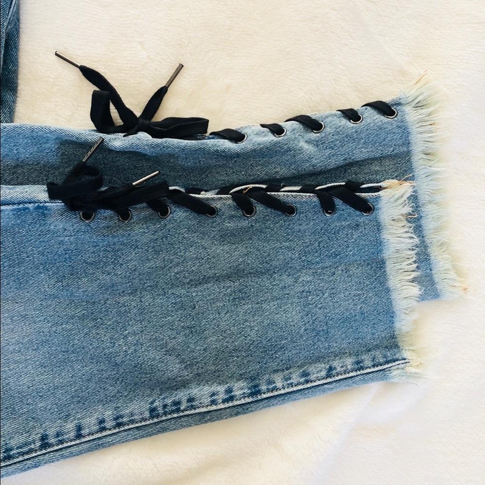 BLANKNYC High Rise Laced Ankle - Picture 8 of 8